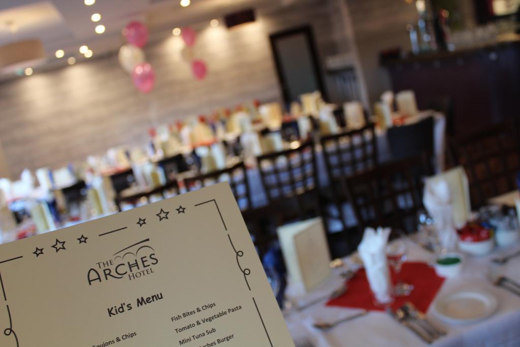 The Arches Hotel Клеърголуей Екстериор снимка