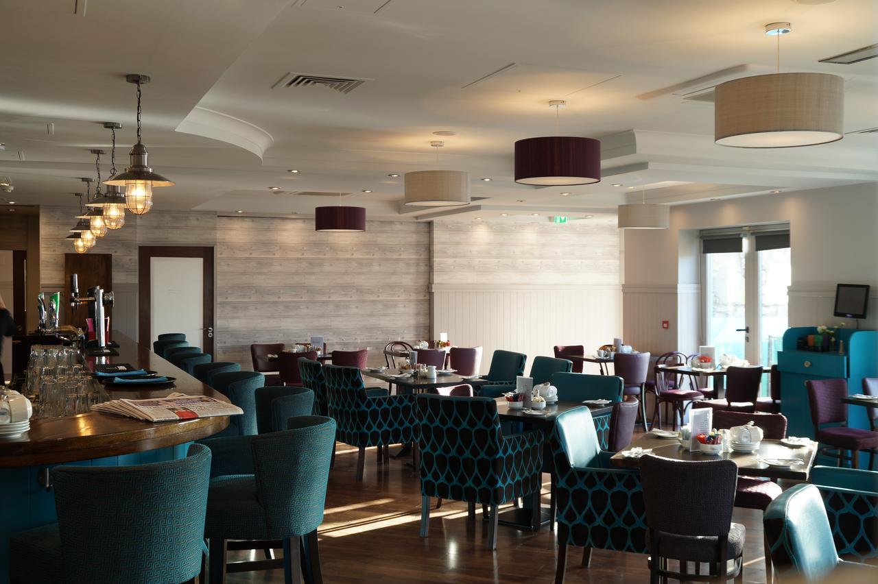 The Arches Hotel Клеърголуей Екстериор снимка